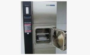 Amsco 3000 Series Re-manufactured 20" Pre-Vac Sterilizer | 3023