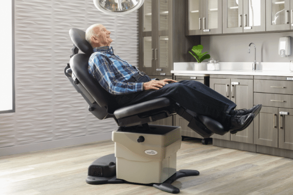 Midmark 630 Power Chair